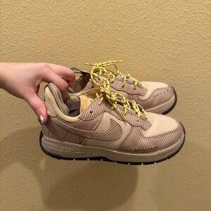 Nike Air Force 1 Wild